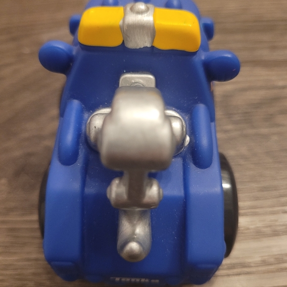 Classic Hasbro Inc Chuck & Friends Tow Truck 4" - Picture 2 of 9